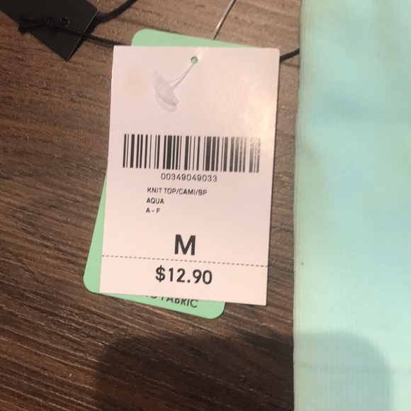 BUNDLE of sports bras size medium - Picture 7 of 7